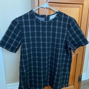 Stylish checkered top